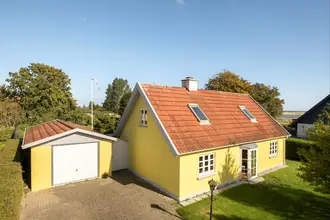 Villa på Poppelvej 11, Hou, 9370 Hals