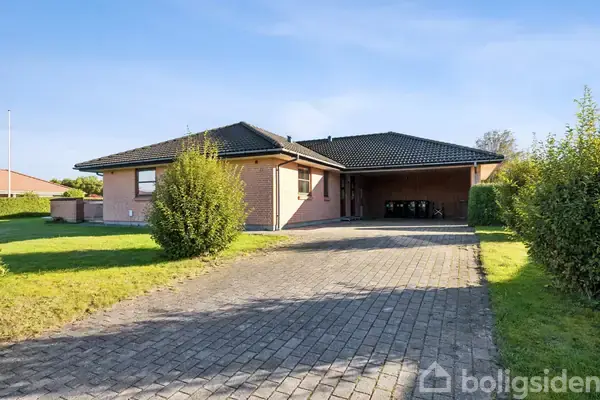 Villa på Thyrasvej 12, 9640 Farsø