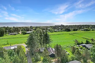 Fritidshus på Birthesvej 17, Lyngså, 9300 Sæby