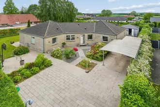 Villa på Lindeskovhaven 18, Højby, 5260 Odense S