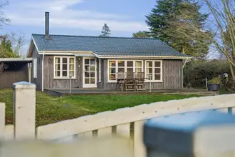 Fritidshus på Løvsangervej 34, 4671 Strøby