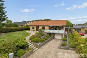 Villa på Mølholm Landevej 59, 7100 Vejle