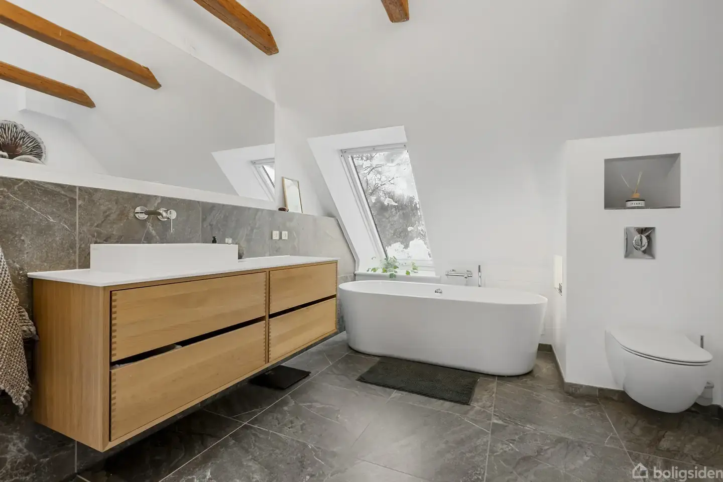 Rugkrogvej 12, Vinstrup, Fuglebjerg - Landejendom på 215 m² - Boligsiden