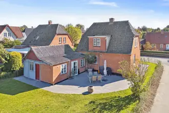Villa på Strandvej 18, 4270 Høng