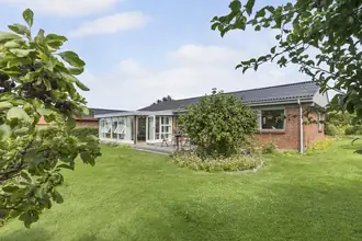 Villa på Slotsparken 8, 8410 Rønde