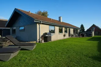 Villa på Skovlundsvej 16, Saksild, 8300 Odder