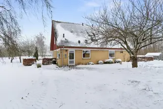 Landejendom på Nebstrupvej 18, 8970 Havndal