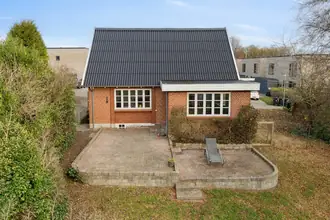 Villa på Rosenvænget 6, Løgten, 8541 Skødstrup