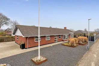 Villa på Holdgårdsvej 16, 7260 Sønder Omme