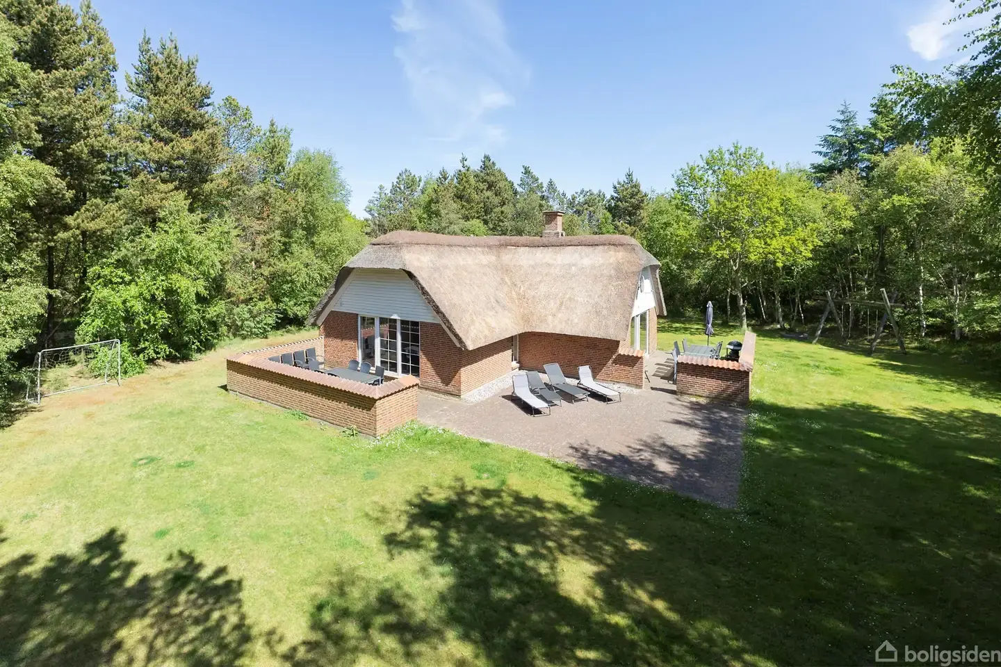 178 m² sommerhus med udlejningspotentiale