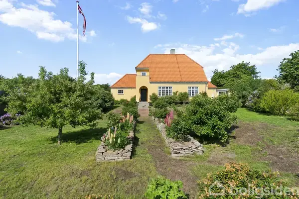 Villa på Paradisvej 57, 3730 Nexø