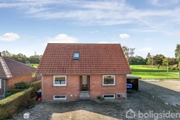 Villa på Svanehøjvej 16, 6870 Ølgod