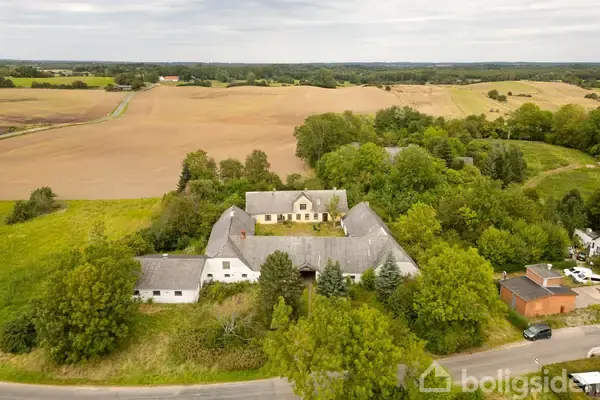 Landejendom på Gunderødvej 30, 2970 Hørsholm