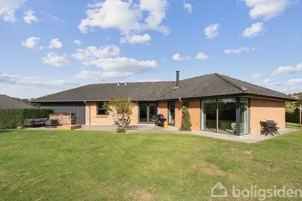 Villa på Hulvejen 164, 9530 Støvring