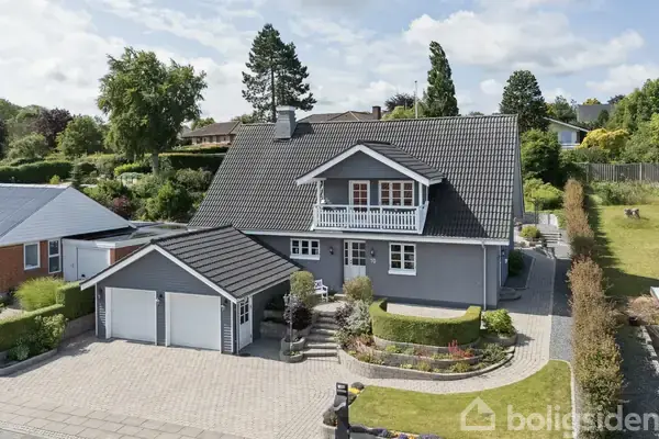 Villa på Højris Alle 10, 7430 Ikast