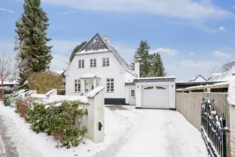 Villa på Rudersdalsvej 44, Øverød, 2840 Holte