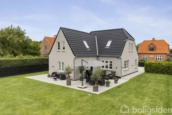 Villa på Karlsgavevej 14, 3300 Frederiksværk