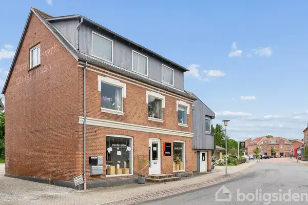 Villa på Jernbanegade 9, 8881 Thorsø