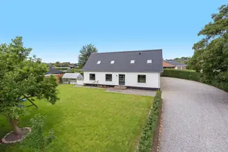 Villa på Lombjergevej 5, 5750 Ringe