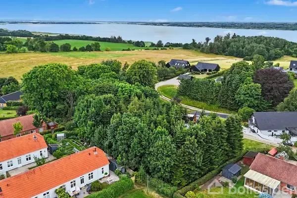 Helårsgrund på Elkærvej 14, 8831 Løgstrup