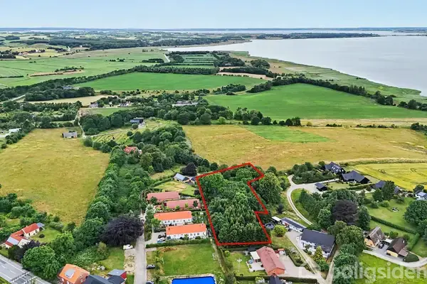 Helårsgrund på Elkærvej 14, 8831 Løgstrup