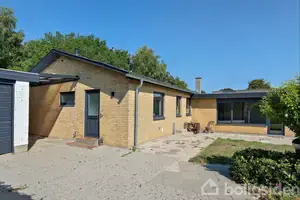 Villa på Strandlystvej 8, 7130 Juelsminde