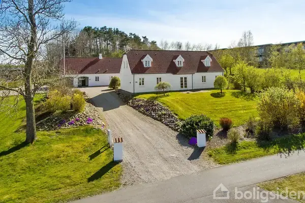 Villa på Over Bækken 50, 9530 Støvring
