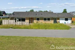 Villa på Ledvogtervej 11, 9330 Dronninglund