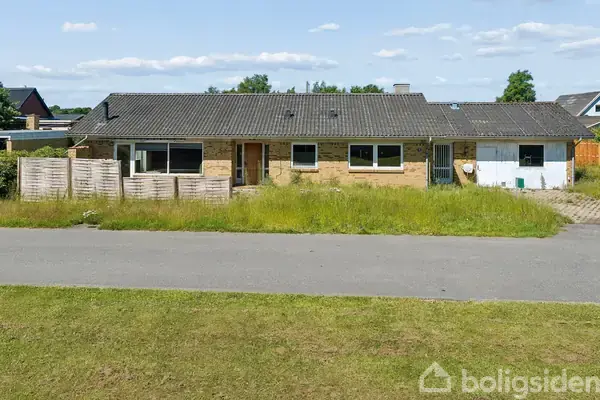 Villa på Ledvogtervej 11, 9330 Dronninglund