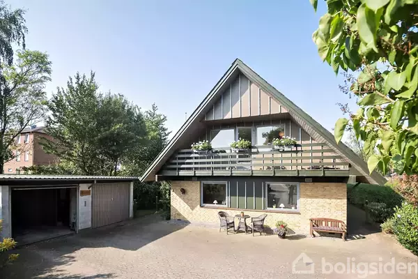 Villa på Røn Alle 37, 4690 Haslev