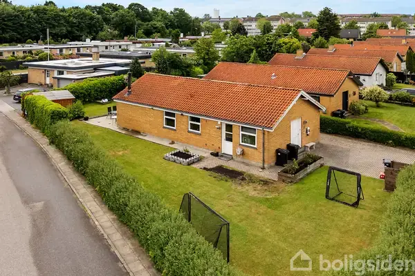 Villa på Limfjordsvej 16, 6400 Sønderborg