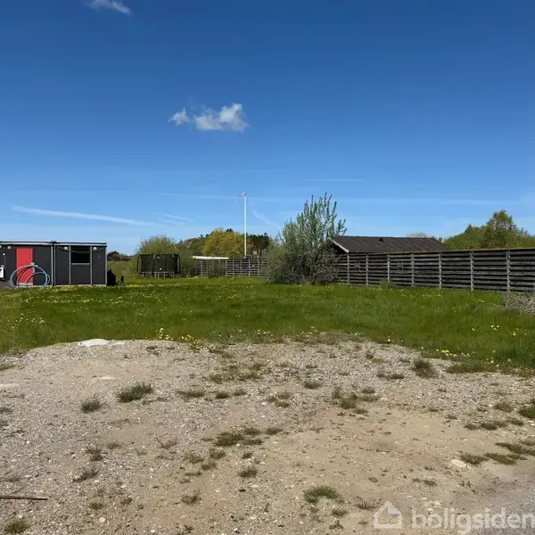 Helårsgrund på Snerosevej 6, 4540 Fårevejle