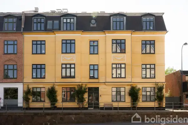 Ejerlejlighed på Hellerupvej 43A, 2. tv., 2900 Hellerup