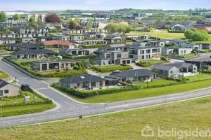 Villa på Præstegårdsvej 2, 8382 Hinnerup