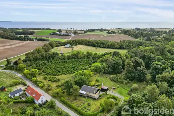 Villa på Esby Bygade 15, 8420 Knebel