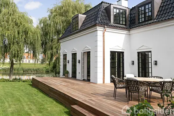Villa på Hjortevangen 4, 2920 Charlottenlund