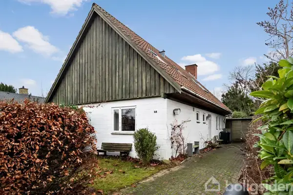 Villa på Fuglsanggårds Allé 15, 2830 Virum