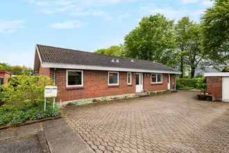 Villa på Langtoften 17, Lind, 7400 Herning