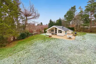 Fritidshus på Steenleng-Åsen 2, Rågeleje, 3210 Vejby