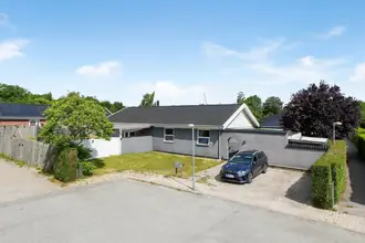 Villa på Tulipanmarken 39, 2680 Solrød Strand