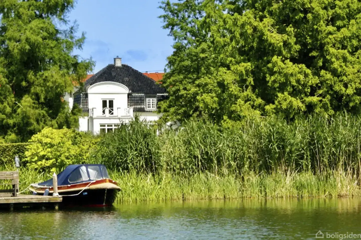 Villa på Dronninggårds Alle 11, 2840 Holte