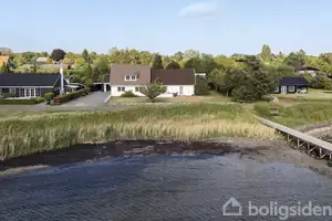 Villa på Strandvejen 5, 4944 Fejø