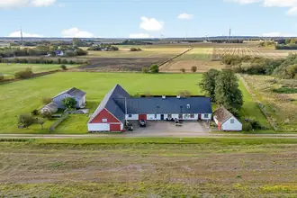 Landejendom på Kølvringvej 10, Birkelse, 9440 Aabybro