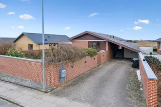 Villa på Lundhøjvej 16, 9800 Hjørring