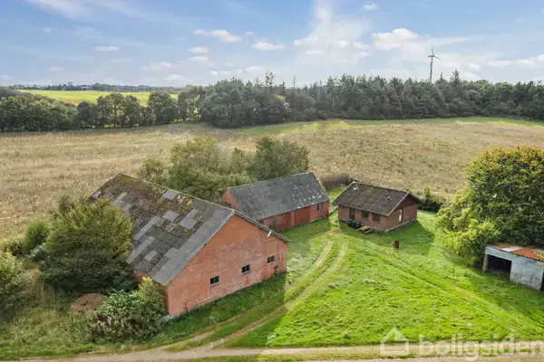 Landejendom på Trevadvej 23, 7800 Skive