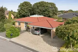 Villa på Skåphusvej 26, 7451 Sunds
