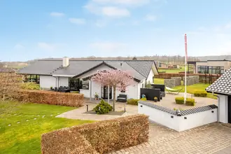 Villa på Skullebjerg Allé 27, Østerby, 7000 Fredericia