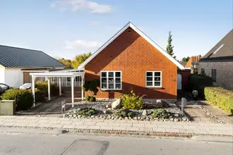 Villa på Rosenvænget 69, Sanderum, 5250 Odense SV