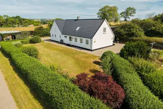 Landejendom på Ingerbyvej 12, 4540 Fårevejle