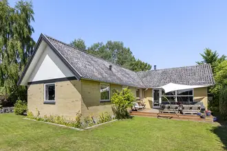 Villa på Rostedvej 16, Rosted, 4200 Slagelse